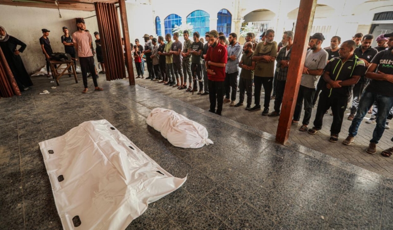 Katil İsrail'in ateşkesi ihlal ederek Gazze'ye düzenlediği saldırıda bir çocuk daha hayatını kaybetti