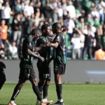 Kocaelispor evinde Gaziantep FK'yı rahat yendi! (İŞTE MAÇIN ÖZETİ)