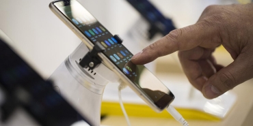 Küresel akıllı telefon pazarında daralma bekleniyor