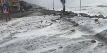 Marmara'nın doğusu ile Batı Karadeniz kıyıları için fırtına uyarısı