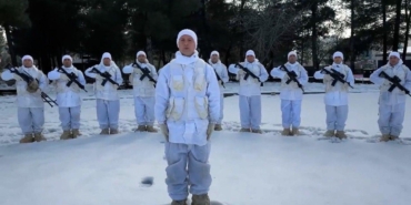 Mehmetçikten 'Sabahat teyzeye' teşekkür: Emanetin evlatlarının başının tacıdır