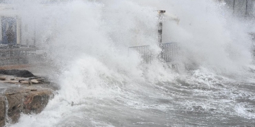 Meteorolojiden kuvvetli rüzgar ve fırtına uyarısı