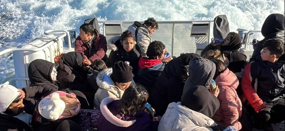 Muğla'da 44 düzensiz göçmen kurtarıldı