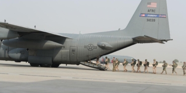 NYT: ABD ordusu, Katar'daki ElUdeyd üssünden yüzlerce askeri tahliye etti