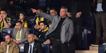 Sadettin Saran'dan maç sonu flaş hamle! Soyunma odasına indi ve...