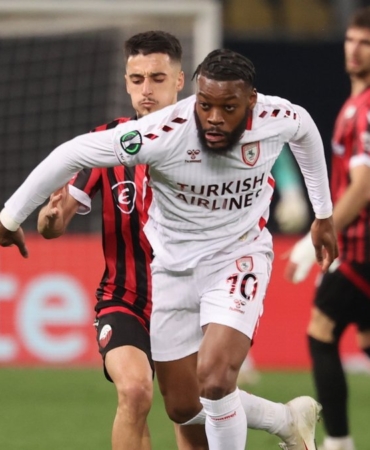 Samsunspor tura göz kırptı!