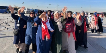 Şehit yakınlarından oluşan kafile umreye uğurlandı