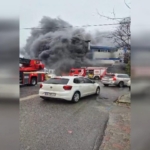 Silivri'de fabrikada çıkan yangın söndürüldü