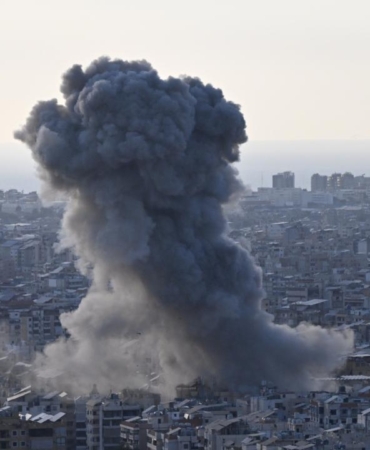 Soykırımcı İsrail ordusu, Lübnan'ın güneyinde iki beldeyi hedef aldı