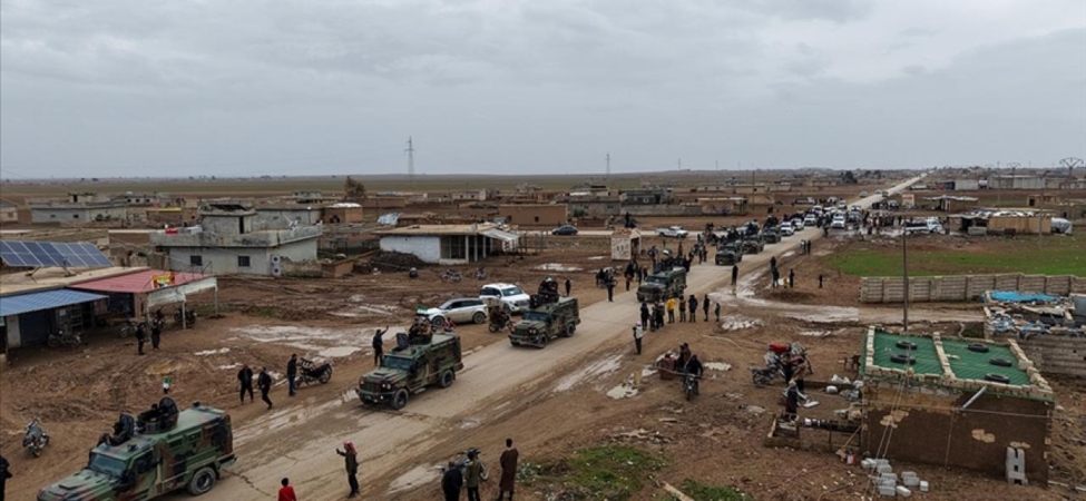 Suriye ordusu, mutabakat kapsamında Haseke kenti çevresinden çekilmeye başladı