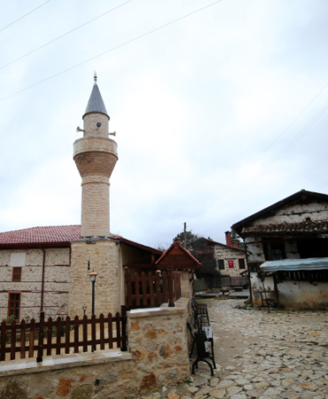 Tarihi mahallede kış sessizliği: Sarıhacılar 3 haneye emanet