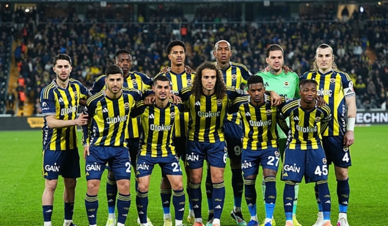 Tedesco'dan zorunlu değişiklik! İşte Fenerbahçe'nin Nottingham Forest maçı 11'i