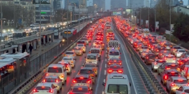 Trafiğe ocakta 144 bin 620 aracın kaydı yapıldı