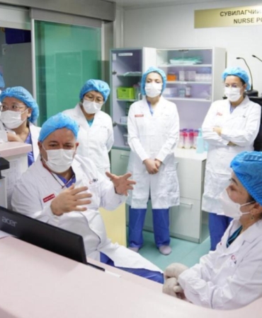 Türk ve Moğol hekimlerce Moğolistan'daki ilk çocuk kemik iliği nakli gerçekleştirildi