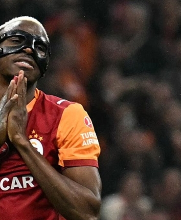Victor Osimhen için bomba iddia! Rekor teklif...