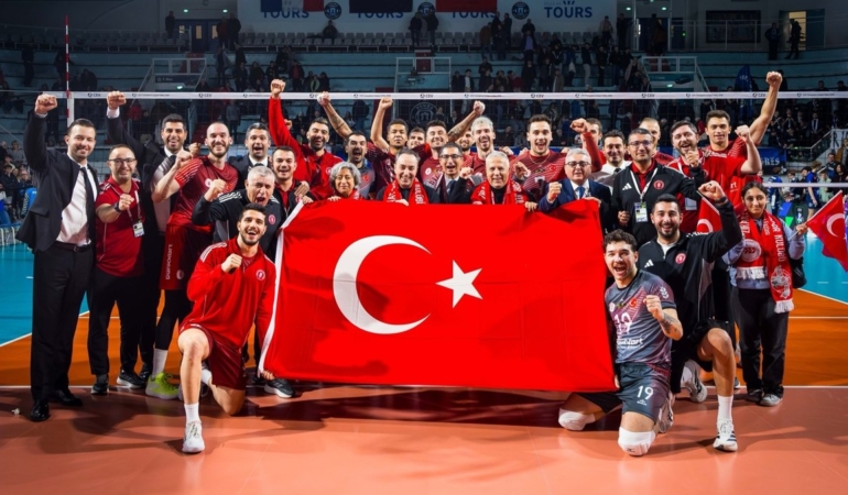 Ziraat Bankkart CEV Erkekler Şampiyonlar Ligi'nde çeyrek finalde!