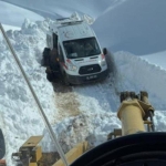 2 metrelik karda zorlu kurtarma