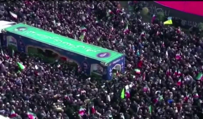 ABDİsrail saldırısında ölen Laricani ve İranlı denizciler için cenaze töreni düzenlendi