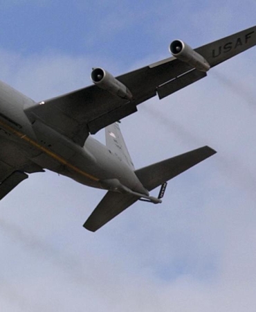 ABD'ye ait bir yakıt ikmal uçağı Irak'ta düştü