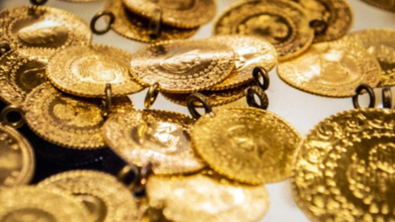 Altın güne düşüşle başladı: Gramı 6 bin 212 liradan işlem görüyor