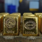 Altın güne yükselişle başladı