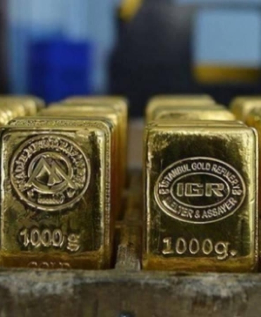 Altın güne yükselişle başladı