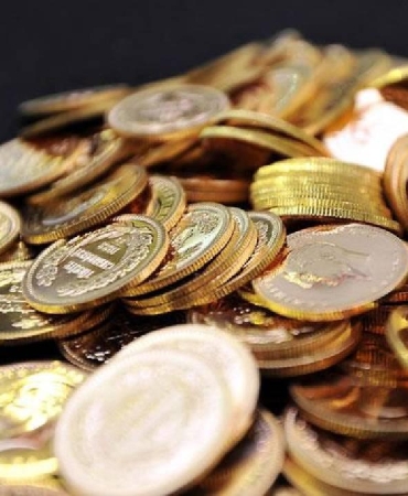 Altın haftaya düşüşle başladı