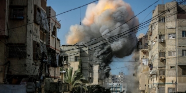 Ateşkesi ihlal eden katil İsrail'in Gazze'deki saldırılarında 8 Filistinli hayatını kaybetti