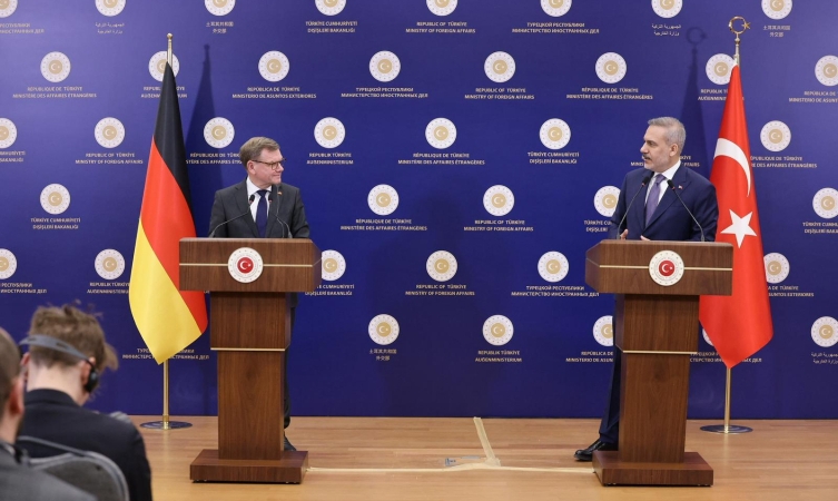 Bakan Fidan: Lübnan yıkılma noktasına gelmeden İsrail'in saldırıları sona ermeli