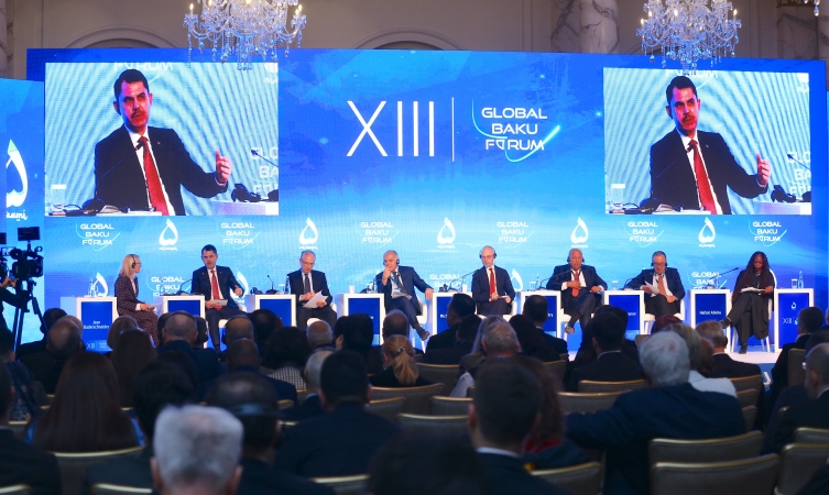 Bakan Kurum: Dünyada hiçbir ülkenin geride bırakılmadığı bir COP süreci yürütmek istiyoruz