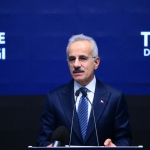 Bakan Uraloğlu: 5G'ye geçişle mobil internet hızımız 10 kata yakın artacak