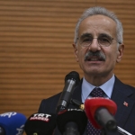 Bakan Uraloğlu: PTT'yi, sürekli yenileyerek hizmet kalitesini artırıyoruz