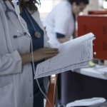 Bayramda 381 bin 559 sağlık personeli kesintisiz hizmet verecek