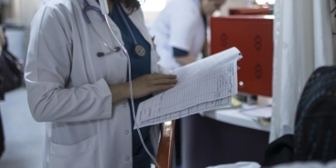 Bayramda 381 bin 559 sağlık personeli kesintisiz hizmet verecek