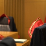 Bazı davaların belirli mahkemelerde görülmesine ilişkin karar Resmi Gazete'de