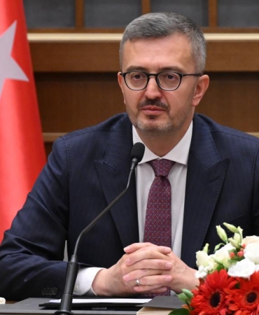 Burhanettin Duran: Türkiye bölgesel istikrar için kararlılıkla adım atmayı sürdürüyor