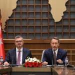 Burhanettin Duran'dan Fahrettin Altun'a tebrik mesajı