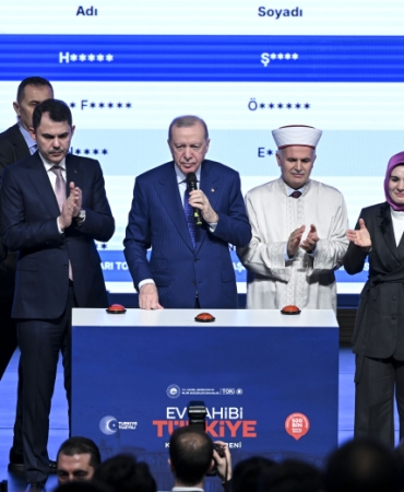 Cumhurbaşkanı Erdoğan: Barış, huzur ve istikrar odaklı çalışmalarımızı kararlılıkla sürdürüyoruz