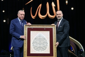 Cumhurbaşkanı Erdoğan: Müslümanlar olarak barış iklimini birlikte inşa edeceğiz