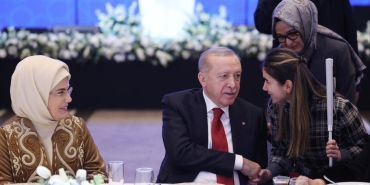 Cumhurbaşkanı Erdoğan ve eşi Emine Erdoğan, 8 Mart Dünya Kadınlar Günü İftar Programı'na katıldı