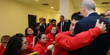 Cumhurbaşkanı Erdoğan'dan Down Sendromu Farkındalık Günü paylaşımı