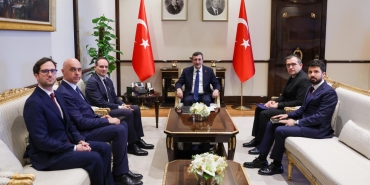 Cumhurbaşkanı Yardımcısı Yılmaz, 4 ülkenin büyükelçisini kabul etti