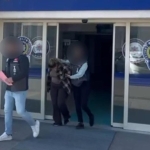 Depremzede ve hacı adaylarını dolandıran kadın yakalandı