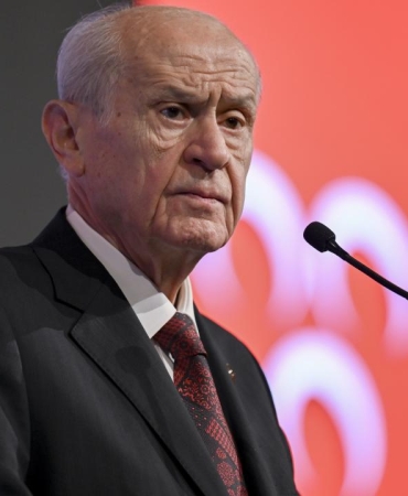Devlet Bahçeli: Çanakkale, emsalsiz bir haysiyet müdafaasıdır