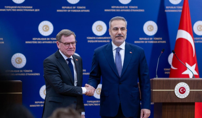 Dışişleri Bakanı Fidan, Alman mevkidaşı Wadephul ile telefonda görüştü