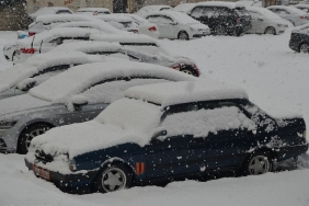 Doğuda mart kışı aratmıyor: 447 yol kardan kapalı