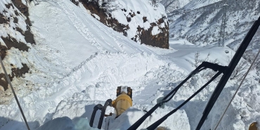 Doğu'da ulaşıma kar engeli: 523 yol kapandı