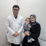 Doktorlar zamanla yarıştı: Hem bebeğini doğurdu hem lösemiyi yendi