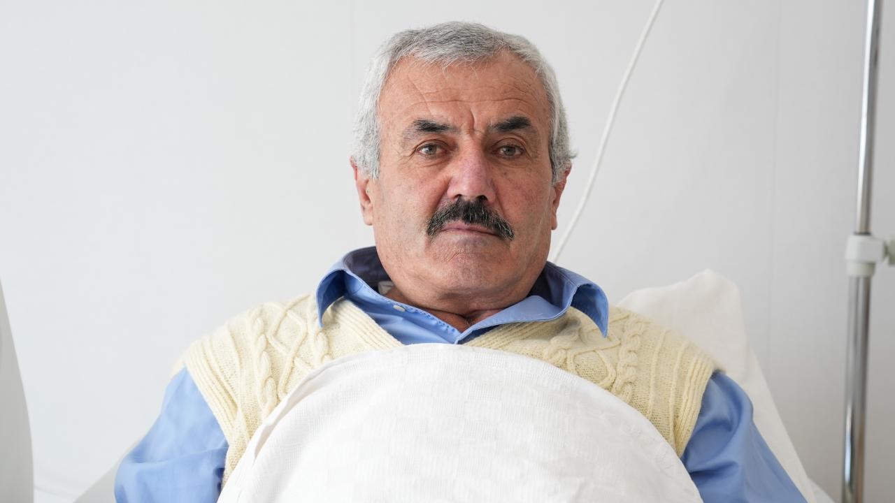 Dört yıl süren hıçkırık bir haftada sona erdi