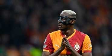 Dünya devlerinden İstanbul'a Osimhen çıkarması! Liverpool maçında izlediler